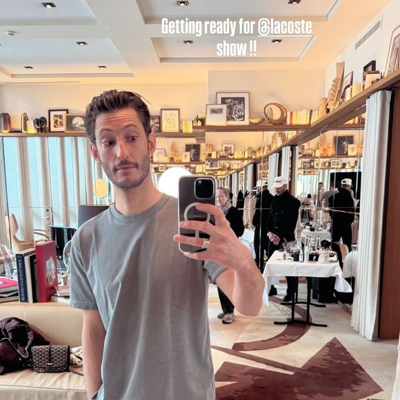 Pierre Niney, Instagram