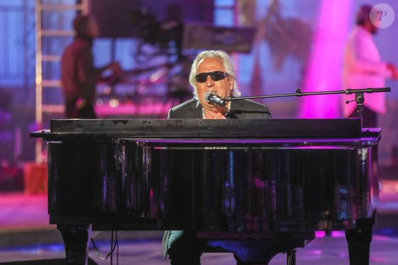 Exclusif - Gilbert Montagné lors de l'enregistrement de l'émission "La Fête de la chanson à l'Orientale" à l'hôtel Fairmont de Tanger au Maroc.

© Philippe Doignon / Bestimage
