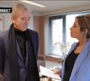 Bernard Arnault souligne également son attachement aux œuvres et précise qu’il ne revend jamais ses tableaux, chaque pièce ayant pour lui une histoire. 

Bernard Arnault fait visiter son bureau avenue Montaigne à Léa Salamé dans l'émission "Stupéfiant"