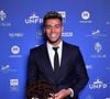 Les fans du PSG sont tous derrière le club, qui pourrait bien signer sa deuxième victoire en finale de la Ligue des champions.

Desire DOUE (psg) - Photocall des Trophées UNFP du Football au Palais Brongniart à Paris © Pool - UNFP / FEP /ICON/PsnewZ/Bestimage