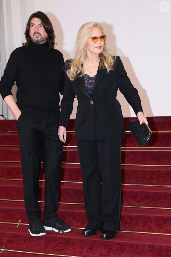 Stéphane Rolland et Sylvie Vartan - Célébrités au Défilé de Mode Stéphane Rolland, Collection Haute Couture Printemps / Été 2025, dans le cadre de la Fashion Week de Paris, France, le 27 Janvier 2025. 

© Bertrand Rindoff / Bestimage