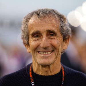 “Ce n’est pas une mais deux maladies qu’il a dû affronter : une tumeur au cerveau puis un cancer du poumon”, explique-t-il

Alain Prost. © DPPI/Panoramic/Bestimage