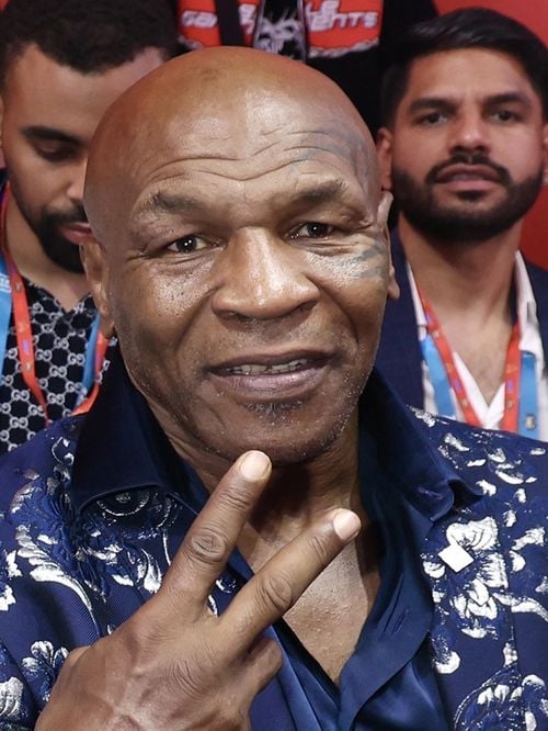 "Même pas de quoi acheter de l'herbe" : Mike Tyson sans le sou, ses millions d'euros dilapidés en très peu de temps
