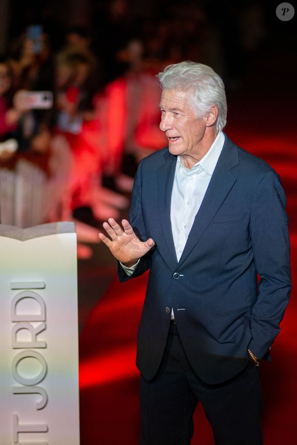 Richard Gere pose lors du photocall du documentaire 'Wisdom and Happiness' au BCN Film Fest, au Verdi Cinemas, le 29 avril 2025, à Barcelone, Catalogne (Espagne). Dans ce documentaire, le Dalaï Lama s'adresse directement à la caméra pour parler de la paix intérieure, du bonheur et de la possibilité d'un XXIe siècle pacifique et heureux.  Photo par Lorena Sopena/Europa Press/ABACAPRESS.COM