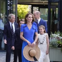 Ils sont là ! A Wimbledon, Kate Middleton et le prince William réunis avec leurs enfants Charlotte et George, leurs tenues sont impeccables