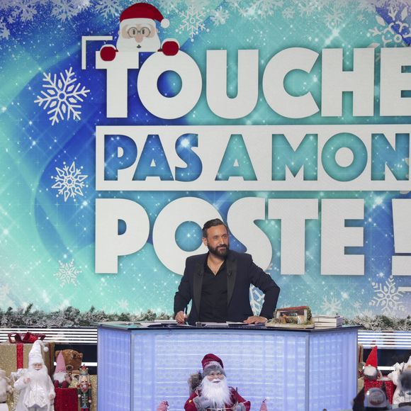 Exclusif - Cyril Hanouna sur le plateau de l'émission "Touche pas à mon poste" (TPMP) diffusée en direct sur C8 le 19 décembre 2024 

© Jack Tribeca / Bestimage