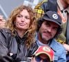 Un duo très complice
Aurélie Saada et son compagnon dans les tribunes lors des Internationaux de France de Tennis de Roland Garros 2025, à Paris, France, le 27 mai 2025. © Jacovides-Moreau/Bestimage