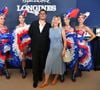 Yasmine Lavoine a profité d'une parenthèse sportive et mondaine en famille à l'occasion du Longines Paris Eiffel Jumping. 

Exclusif - Yasmine Lavoine et son compagnon le comédien Névil de Montalembert dans l'espace VIP "le Pavillon Eiffel," lors de la 12ème édition Longines Paris Eiffel Jumping au pied de la Tour Eiffel sur le Champ-de-Mars à Paris © Perusseau / Veeren / Bestimage