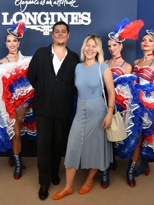 Marc Lavoine : Sa fille Yasmine pose avec son compagnon Névil, fils d'un acteur, pour un évènement prestigieux en famille