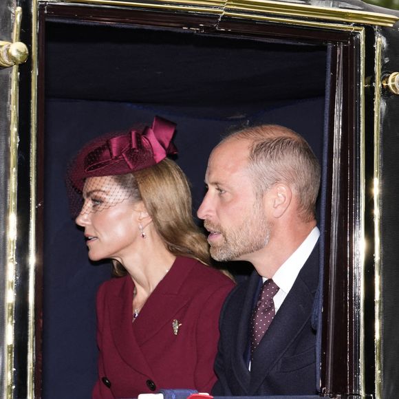 Le prince et la princesse de Galles lors de la procession en calèche vers le château de Windsor, Berkshire, avant la cérémonie d'accueil au premier jour de la deuxième visite d'État du président américain au Royaume-Uni à Windsor, Berkshire.  © Pettitt Jordan/PA Wire/ABACA