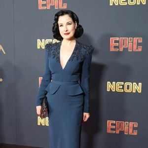 Le 18 février 2026, Los Angeles, Californie, USA : Dita Von Teese à la première de EPIC : Elvis Presley in Concert au TCL Chinese Theatre IMAX (Image de crédit : © Nina Prommer/ZUMA Press Wire / Bestimage)