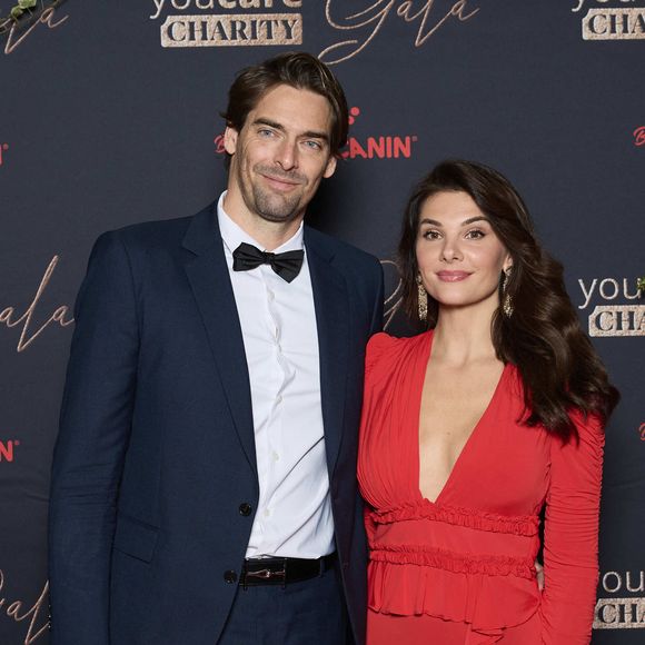 Camille Lacourt et sa compagne Alice Detollenaere - Séance photo lors de la première édition du « You Care Charity Gala », au profit de la cause animale et de l'environnement, au Cercle Interalliée à Paris, le 3 décembre 2024. © Cyril Moreau/Bestimage