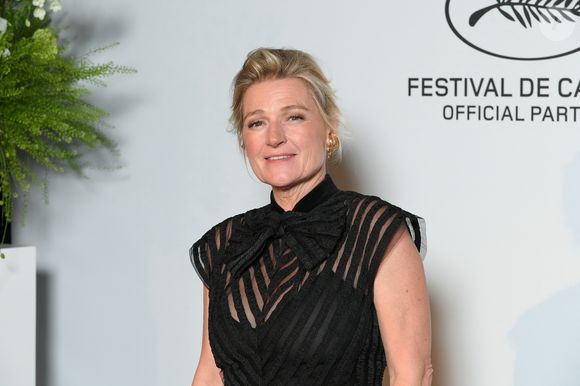 Anne Elisabeth Lemoine - Photocall du dîner L'Oréal Paris en l'honneur des femmes du cinéma lors du 78ème Festival International du Film de Cannes le 14 mai 2025. © Lionel Urman/Bestimage
