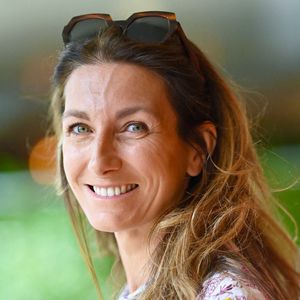 A 49 ans, la journaliste Anne-Claire Coudray est une femme comblée à tous les niveaux...

Anne-Claire Coudray assiste aux Internationaux de France à Roland Garros à Paris, France. Photo Franck Castel/Abaca