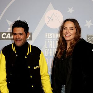 Jamel Debbouze et sa femme Mélissa Theuriau - Tapis rouge lors du 29ème Festival International du Film de Comédie de l'Alpe d'Huez le 21 Janvier 2026. © Dominique Jacovides/Bestimage