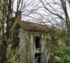 La maison qu’il avait achetée a été abandonnée
En lisière de la foret domaniale de Maurepas dans les Yvelines, la propriété achetée par l'acteur Jamel Debbouze est désormais devenue une ruine et un squat le 15 fevrier 2013.
AGENCE / BESTIMAGE