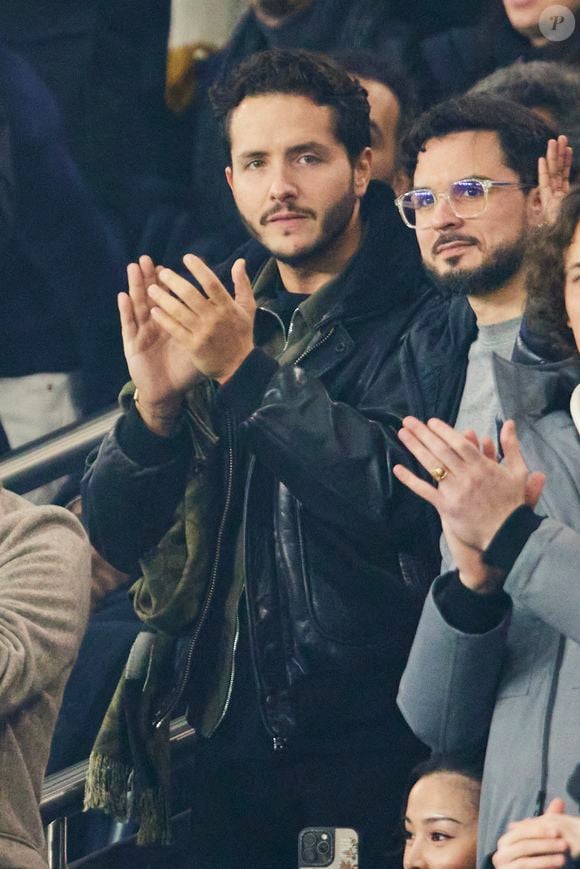 Alexandre Kominek dans les tribunes lors du match de Ligue Des Champions 2024-2025 (LDC) "PSG - Brest (7-0)" au Parc Des Princes, le 19 février 2025.
© Cyril Moreau/Bestimage