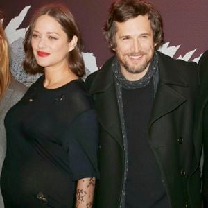 Marion Cotillard (enceinte) et Guillaume Canet - Avant-première du film "Rock'n Roll" au Pathé Beaugrenelle à Paris le 13 février 2017.