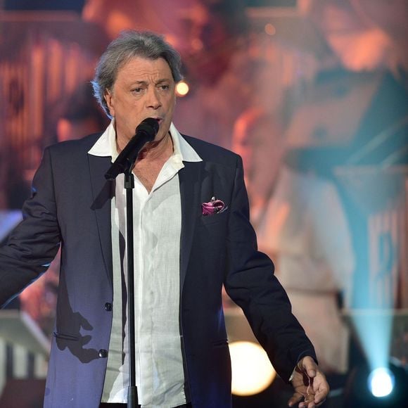 Exclusif - Hervé Vilard - Enregistrement de l'émission " Les Années Bonheur " présentée par Patrick Sébastien à La Plaine St Denis le 22 septembre. Bestimage