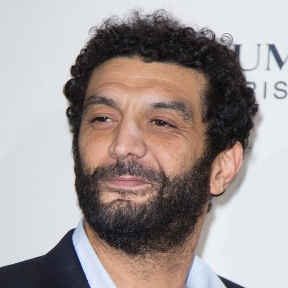 Invité du podcast de Guillaume Pley, l'humoriste a fait une lourde confidence.

Ramzy Bédia soirée des révélations des César en 2016. Photo by Nasser Berzane/ABACAPRESS.COM