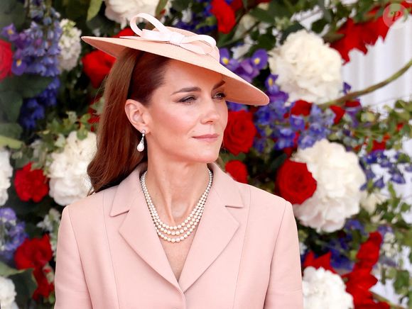 La princesse de Galles attend l'arrivée du président français Emmanuel Macron et de son épouse Brigitte Macron à Datchet Road à Windsor, Berkshire, au premier jour de la visite d'État du président français au Royaume-Uni.  8 juillet 2025. © Jackson Chris/PA Wire/ABACA