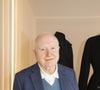Les deux hommes sont restés en couple durant plus de 40 ans

Christophe Von Weyhe - People à l'exposition Balenciaga à la Fondation Azzedine Alaïa à Paris, le 27 septembre 2020.
© Jack Tribeca/Bestimage