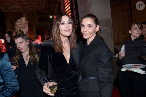 Monica Bellucci et Clotilde Courau, princesse de Savoie au Dîner de la Mode au bénéfice du Sidaction, au Palais de Tokyo, dans le cadre de la Fashion Week de Paris Haute Couture printemps/été 2024 (PFW). Le 25 Janvier 2024. 
© Rachid Bellak / Bestimage