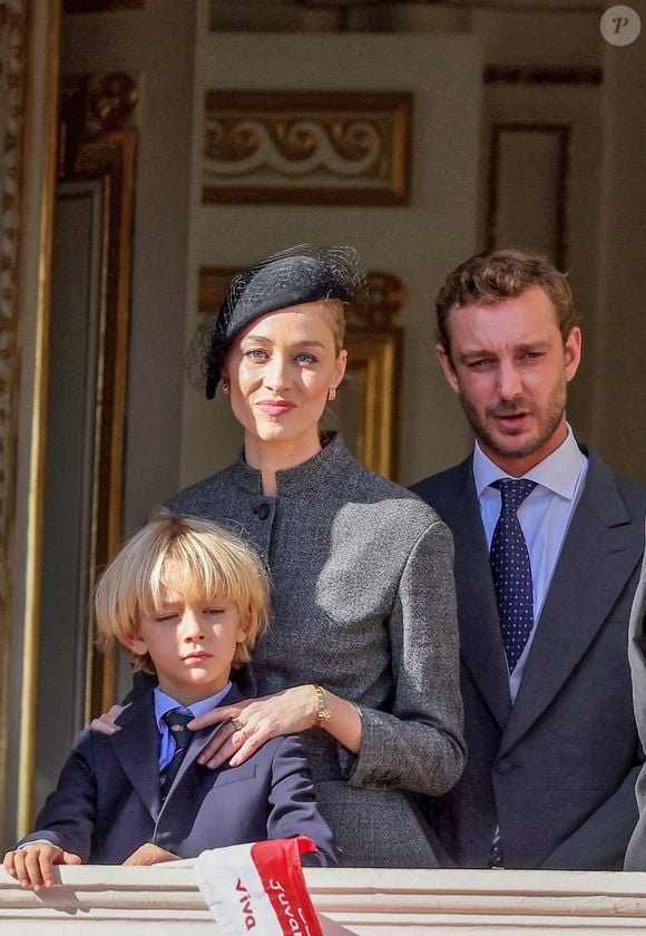 Beatrice Borromeo, Pierre Casiraghi et Stefano Ercole Carlo Casiraghi - La famille princière de Monaco au balcon du palais, à l'occasion de la Fête Nationale de Monaco, le 19 novembre 2024. © Jacovides-Bebert/Bestimage