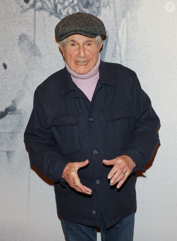 Claude Lelouch - Photocall de la représentation exceptionnelle de LUMIÈRE ! par Thierry Frémaux au Grand Rex à Paris le 12 décembre 2025. © Guirec Coadic / Bestimage