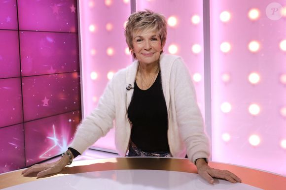 Exclusif - Véronique Jannot à l'enregistrement de l'émission "Les Grands du Rire", le 18 décembre 2023.

Photo : Cédric Perrin / Bestimage