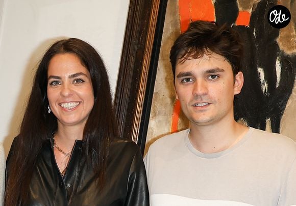 Exclusif - Anouchka Delon et Alain-Fabien Delon au cocktail à l'issue de la conférence de presse pour la vente de la collection Alain Delon chez Bonhams Cornette de Saint Cyr à Paris le 19 juin 2023 © Coadic Guirec/Bestimage