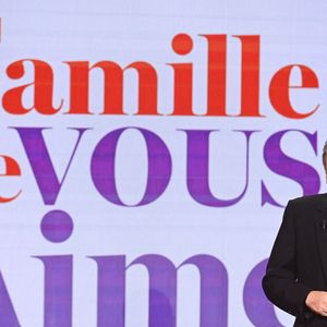 Exclusif - Michel Drucker lors de l'enregistrement de l'émission "Famille je vous aime" présentée par Michel Drucker et qui sera diffusée le vendredi 29 mai sur France 3, à Paris, France, le 4 décembre 2025. © Gaffiot-Perusseau/Bestimage