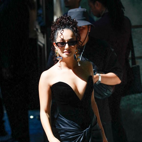 Lena Situations (Lena Mahfouf) - Sorties du défilé de mode Haute-Couture automne-hiver 2024/2025 "Schiaparelli" à Paris. Le 24 juin 2024 © Christophe Clovis / Bestimage