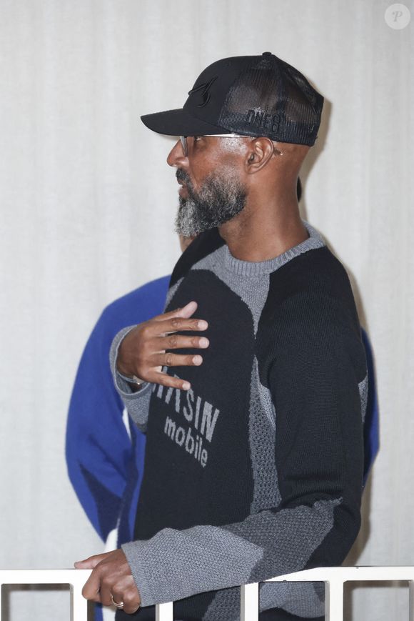 Nicolas Anelka lors de la présentation de la collection de N. Anelka X Miasin à La Galerie Paradis, Paris, France, le 17 novembre 2025. © Jack Tribeca / Bestimage