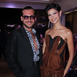 Exclusif - Kevin Poussard, Eve Gilles au défilé Julien Paoletti "Collection Femme Prêt-à-Porter Printemps/Eté 2026" lors de la Fashion Week de Paris (PFW) le 29 septembre 2025. © Philippe Baldini / Bestimage