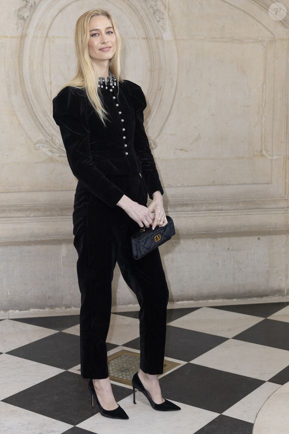 Beatrice Borromeo Casiraghi au photocall du défilé Christian Dior "Collection Haute Couture Printemps/Eté 2025" au Musée Rodin, lors de la Fashion Week de Paris (PFW), le 27 janvier 2025.
© Olivier Borde/Bestimage