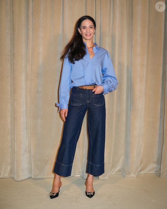 Amandine Albisson à la soirée d'inauguration de la nouvelle résidence de la maison Roger Vivier à Paris lors de la fashion Week, le 2 octobre 2025.

Photo : Lucia Sabatelli / Bestimage