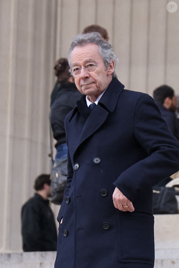 Michel Denisot - Sorties de la cérémonie religieuse en hommage à Rolland Courbis dans l'église de la Madeleine à Paris, France, le 14 janvier 2026. © Jacovides-Moreau/Bestimage