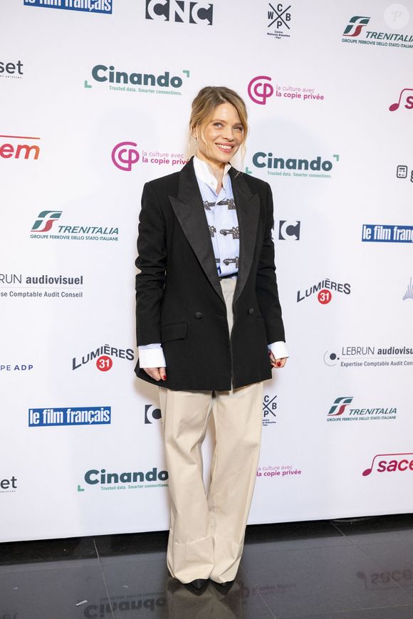 Mélanie Thierry au photocall de la Cérémonie des Lumières à l'Institut du monde arabe à Paris le 18 janvier 2026.

© Perusseau / Sarkissian / Bestimage
