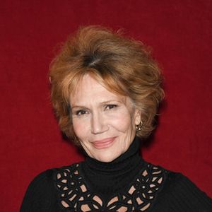 Exclusif - Clémentine Célarié - Backstage de l'enregistrement de l'émission "Sidaction, ensemble contre le Sida - Merci Line" au Paradis Latin à Paris, qui sera diffusée le 27 mars sur France 2. Le 1er mars 2021. © C.Guirec-C.Moreau / Bestimage