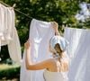 Un lavage en machine réglé à 60 °C s'avère indispensable pour éliminer la totalité des acariens logés dans le tissu.