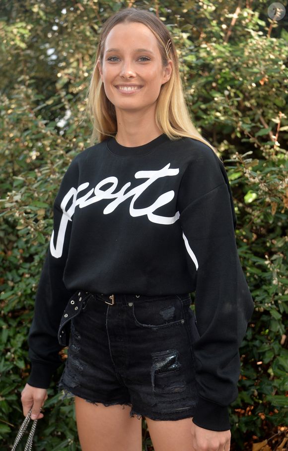 Ilona Smet - People au défilé Lacoste Collection Prêt-à-Porter Printemps/Eté 2020 lors de la Fashion Week de Paris, le 1er octobre 2019. © Veeren Ramsamy-Christophe Clovis/Bestimage