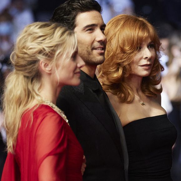 Leur amitié, née au Festival de Cannes 2021, semble toujours aussi forte.

Mélanie Laurent, Tahar Rahim, Mylène Farmer - Montée des marches du film " Flag Day" lors du 74ème Festival International du Film de Cannes. Le 10 juillet 2021
© Borde-Jacovides-Moreau / Bestimage