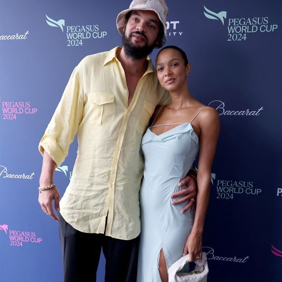 Joakim Noah et sa femme Lais Ribeiro à Pegasus World Cup au Gulfstream Park à Hallandale, Floride. Backgrid USA / Bestimage