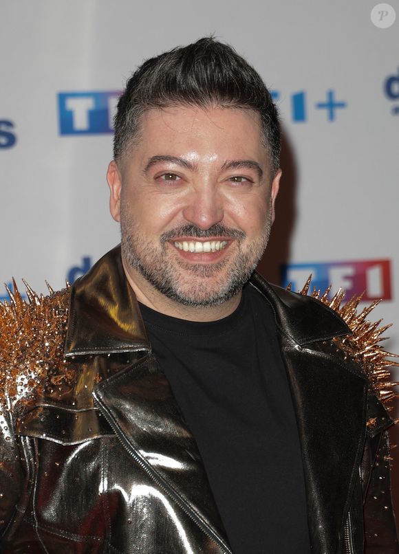 "Danse avec les stars" reviendra le 23 janvier 2026 sur TF1, et est déjà sous haute surveillance…

Chris Marques - Photocall de lancement de la saison 2026 de "Danse avec les stars" (DALS) au siège de TF1 à Boulogne-Billancourt le 18 décembre 2025. © Coadic Guirec/Bestimage
