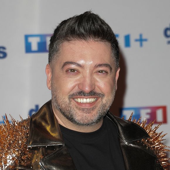 "Danse avec les stars" reviendra le 23 janvier 2026 sur TF1, et est déjà sous haute surveillance…

Chris Marques - Photocall de lancement de la saison 2026 de "Danse avec les stars" (DALS) au siège de TF1 à Boulogne-Billancourt le 18 décembre 2025. © Coadic Guirec/Bestimage