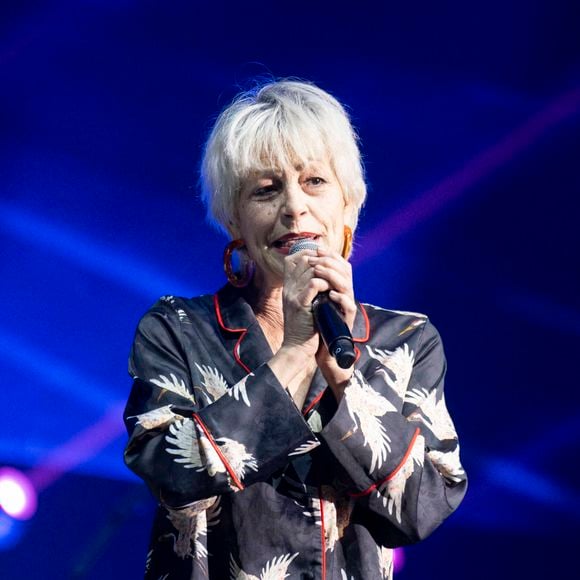 Lio sur la scène de la tournée "les années 80" à Lyon le 13/12/2025. Photo Sandrine Thesillat