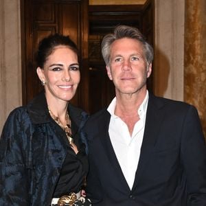 Après l'annonce de son divorce avec Clotilde Courau, le prince Emmanuel-Philibert de Savoie a mis le cap sur Tokyo pour un voyage fondateur.

Adriana Abascal et son compagnon le prince Emmanuel-Philibert de Savoie - Concerto pour la paix de Omar Harfouch dans la chambre de députés à Rome en Italie.

©Bestimage