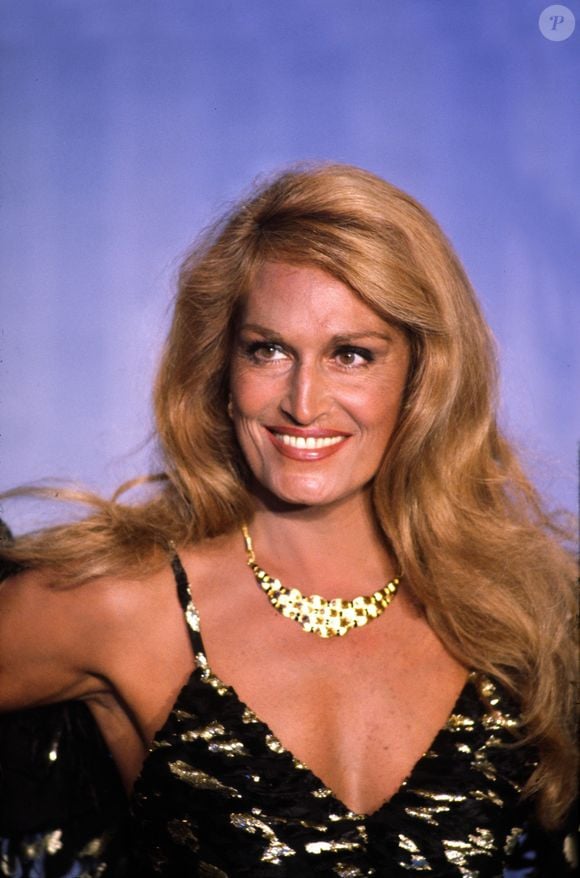 Dalida - 1982 - Archive Portrait  (JLPPA / Bestimage).