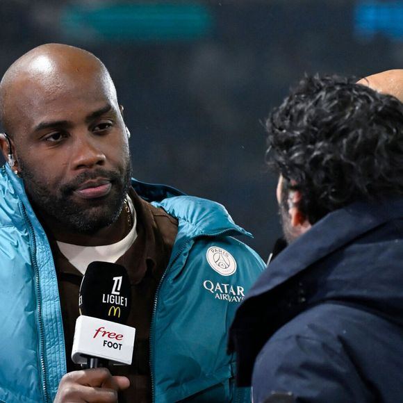 Teddy Riner - Célébrités dans les tribunes du match de Ligue 1 McDonald's opposant le Paris Saint-Germain (PSG) à L’AS Monaco (4-1) au Parc des Princes à Paris le 7 février 2025.